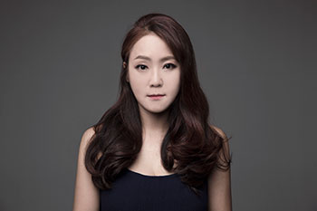 Hajin Kim headshot